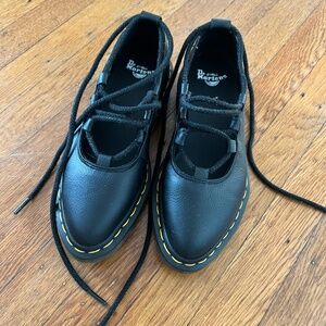 Dr. Martens Elphie II Ballet Flats NWT
